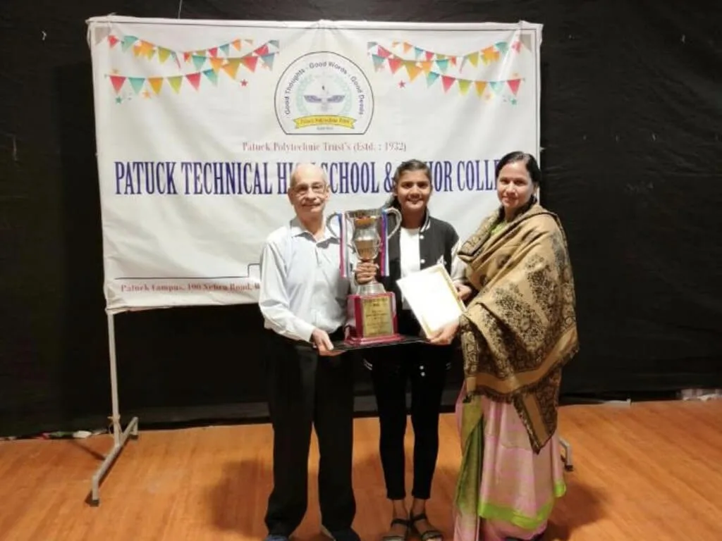 National Girl Child Day-24th January Pratiksha Updhyay and Nisha Athavle were awarded Best Students of the year for the Academic year 2022-23